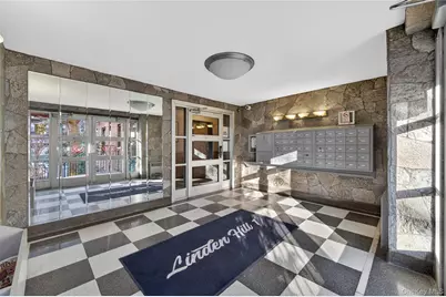 142-21 26th Street #5D, Flushing, NY 11354 - Photo 2