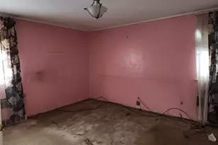 840 Sharon Ln, Westbury, NY 11590 - Photo 10