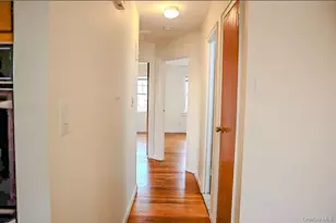 2233 Private Rd, Whitestone, NY 11357 - Photo 6