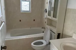 134-14 159th St, Jamaica, NY 11434 - Photo 10