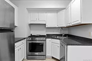 55 Monroe Blvd, Long Beach, NY 11561 - Photo 2