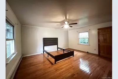 8517 115th Street, Richmond Hill, NY 11418 - Photo 4