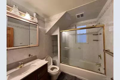 8517 115th Street, Richmond Hill, NY 11418 - Photo 10