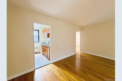 202-06 Rocky Hill Road #6C1, Bayside, NY 11361 - Photo 8