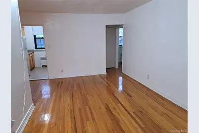 20206 Rocky Hill Road #C1, Bayside, NY 11361 - Photo 6