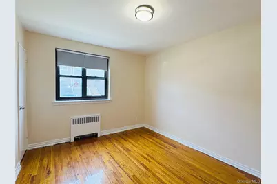202-06 Rocky Hill Road #6C1, Bayside, NY 11361 - Photo 12