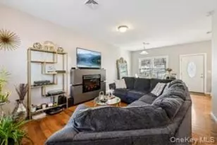 214 Prospect St, Newburgh, NY 12550 - Photo 10