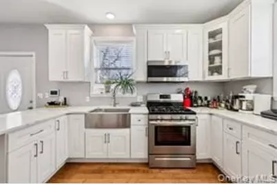 214 Prospect Street, Newburgh, NY 12550 - Photo 6