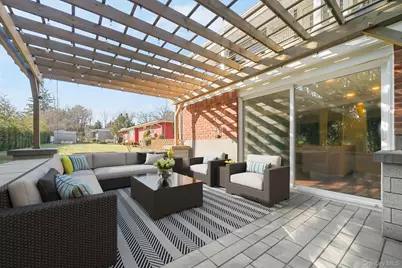 164 Drisler Avenue, White Plains, NY 10607 - Photo 38