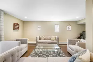 164 Drisler Ave, White Plains, NY 10607 - Photo 30