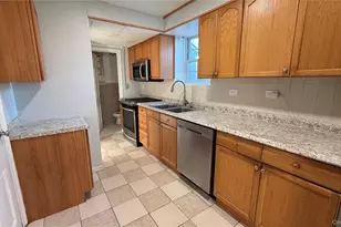 185 Weir St, Hempstead, NY 11550 - Photo 4