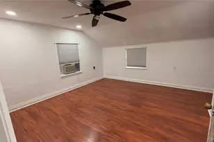 185 Weir St, Hempstead, NY 11550 - Photo 8