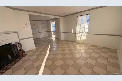 185 Weir Street, Hempstead, NY 11550 - Photo 2