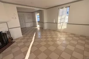 185 Weir St, Hempstead, NY 11550 - Photo 2