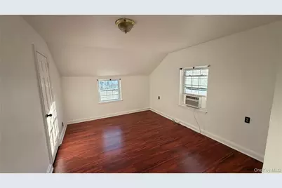 185 Weir Street, Hempstead, NY 11550 - Photo 10