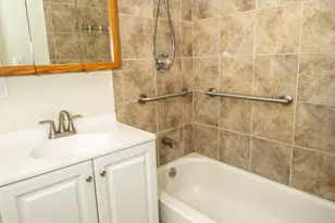 15 E Clearwater Rd, Lindenhurst, NY 11757 - Photo 20