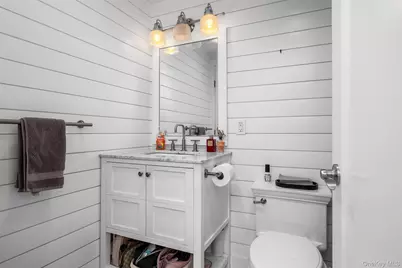 185 W Park Avenue #103, Long Beach, NY 11561 - Photo 16