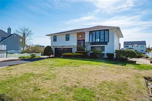 230 Sequams Lane Center, West Islip, NY 11795 - Photo 28