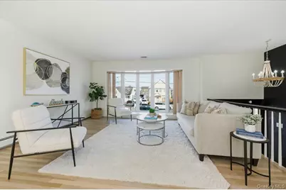 230 Sequams Lane Center, West Islip, NY 11795 - Photo 4