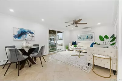 230 Sequams Lane Center, West Islip, NY 11795 - Photo 18
