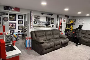 34 Beach St, West Islip, NY 11795 - Photo 20