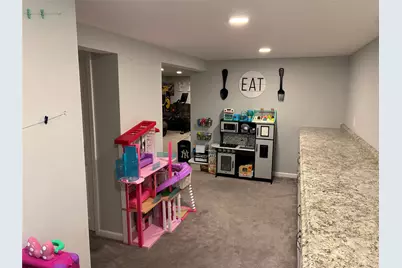 34 Beach Street, West Islip, NY 11795 - Photo 16