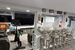 34 Beach St, West Islip, NY 11795 - Photo 22