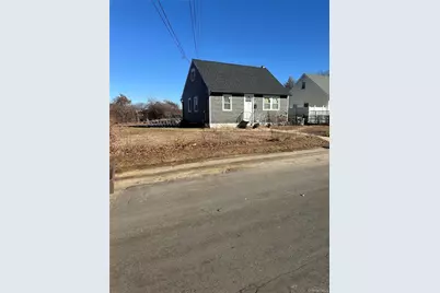 49 Davidson Street, Wyandanch, NY 11798 - Photo 2