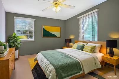 166-07 Union Turnpike, Fresh Meadows, NY 11366 - Photo 14