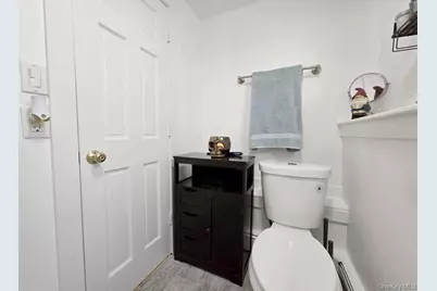 21A Thorney Avenue, Huntington Station, NY 11746 - Photo 16