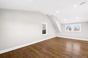 36 Cinque Dr, Farmingdale, NY 11735 - Photo 10