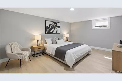 792 Glendale Road, West Babylon, NY 11704 - Photo 16