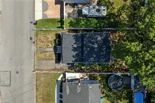 792 Glendale Rd, West Babylon, NY 11704 - Photo 24