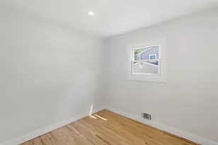 792 Glendale Rd, West Babylon, NY 11704 - Photo 12