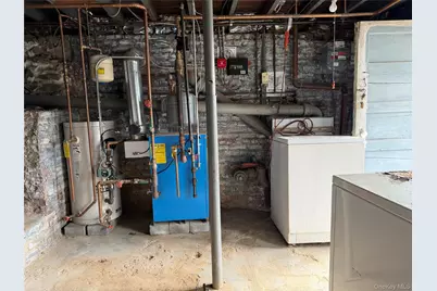 8 Maple Avenue, Tarrytown, NY 10591 - Photo 16