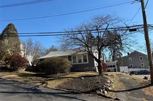 8 Maple Ave, Tarrytown, NY 10591 - Photo 2