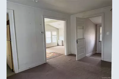 8 Maple Avenue, Tarrytown, NY 10591 - Photo 8