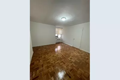 83-40 Austin Street #2 j, Kew Gardens, NY 11415 - Photo 4