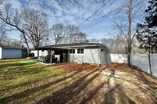 6 Victoria Pl, Mastic Beach, NY 11951 - Photo 20