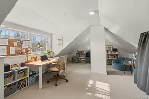 29 Richmond Ave, Amityville, NY 11701 - Photo 10