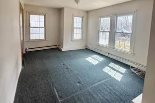 29 Richmond Ave, Amityville, NY 11701 - Photo 18