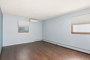 111 Schneider Ln, Hauppauge, NY 11788 - Photo 26