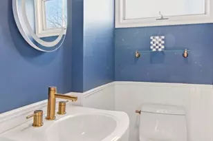 111 Schneider Ln, Hauppauge, NY 11788 - Photo 14