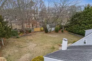 5 Haiti Ln, Coram, NY 11727 - Photo 38