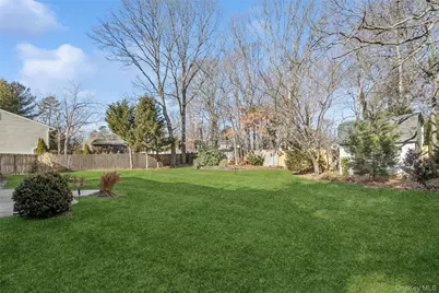 5 Haiti Lane, Coram, NY 11727 - Photo 34