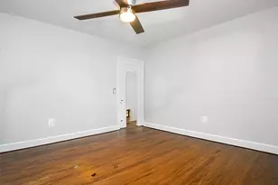 18 School St, Malverne, NY 11565 - Photo 8