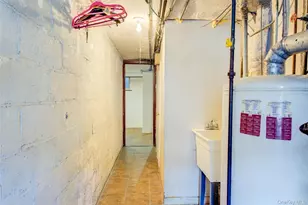 102-20 63rd Rd, Forest Hills, NY 11375 - Photo 16