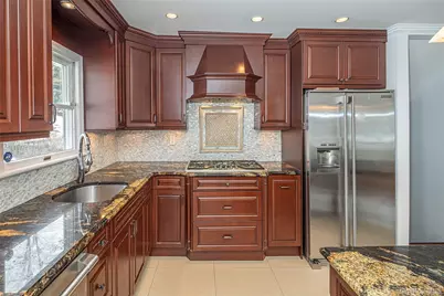 26 Dexter Road, Yonkers, NY 10710 - Photo 4