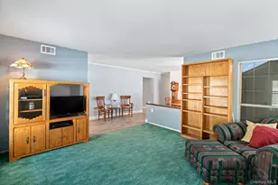 475 Stratford Ln, Ridge, NY 11961 - Photo 4