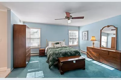 475 Stratford Lane, Ridge, NY 11961 - Photo 14